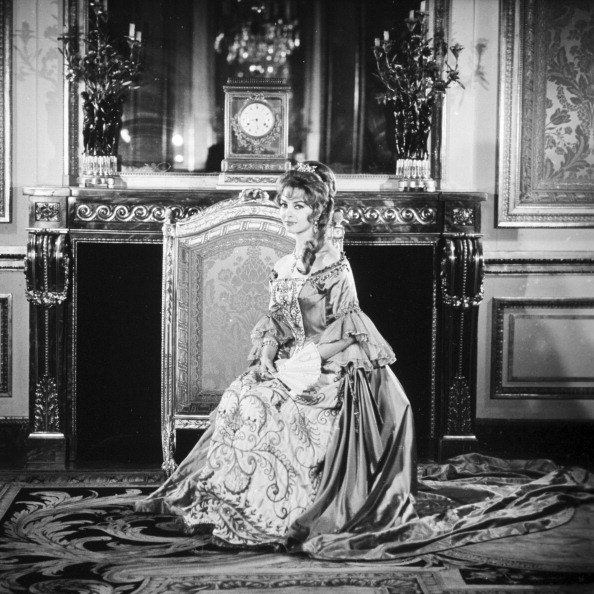 MM Versailles Interior Publicity Shot