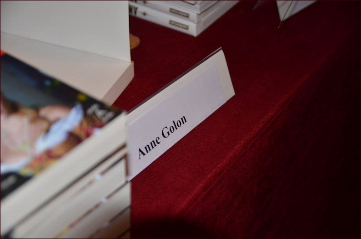 Anne Golon's nameplate