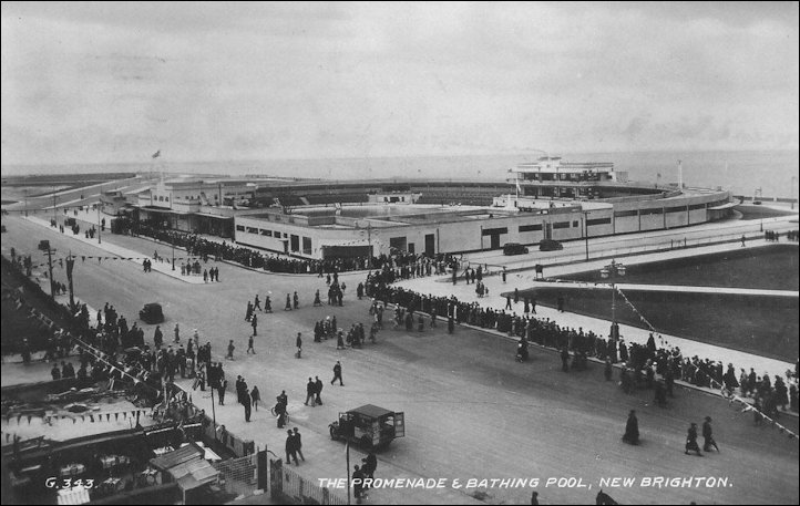 Sated postcard of New Brighton Lido 1935