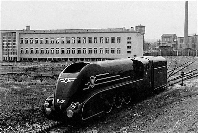 Pm36-1 parked in the sidings