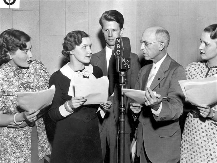 Cast of Ma Perkins at the Microphone