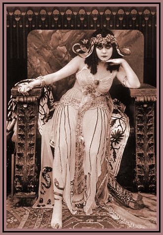 Theda Bara 1917