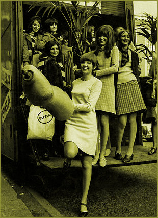 Cilla Black and Cathy McGowan