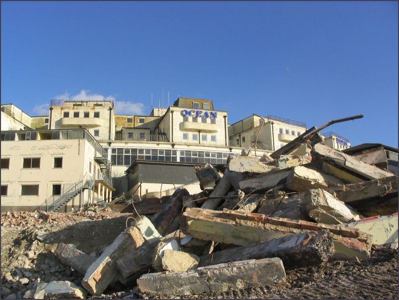 Rear of the Ocean being demolished