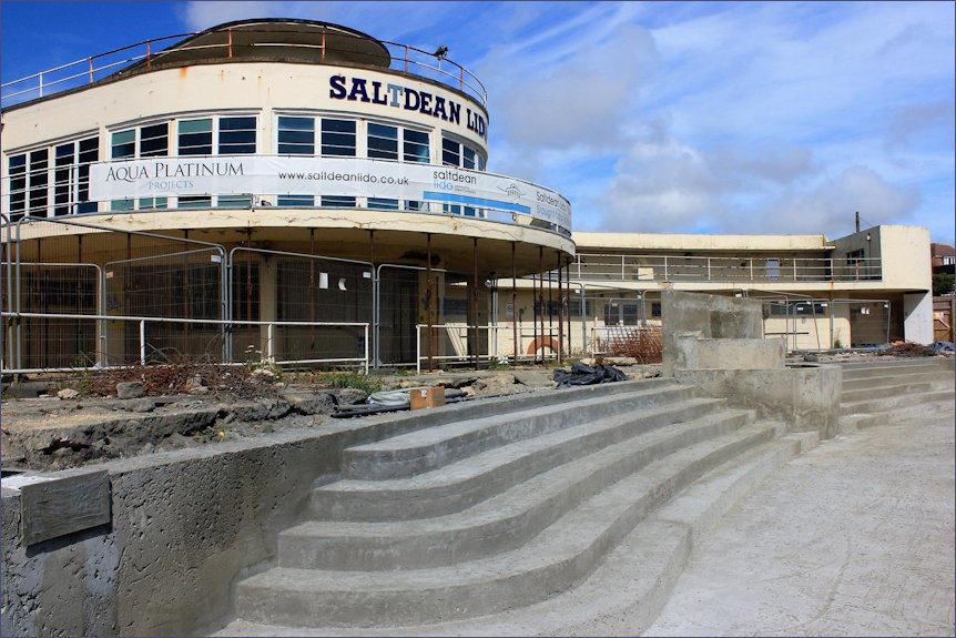 Saltdean Lido frontace