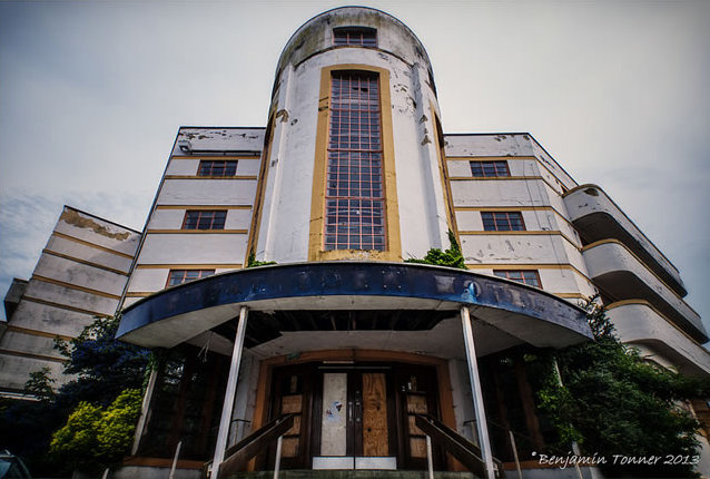 Royal York derelict
