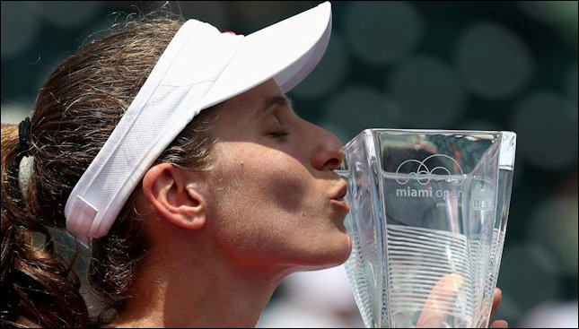 Johanna Konta wins Miami