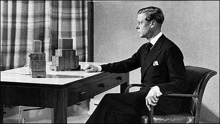 Edward VIII broadcasting his abdication speech