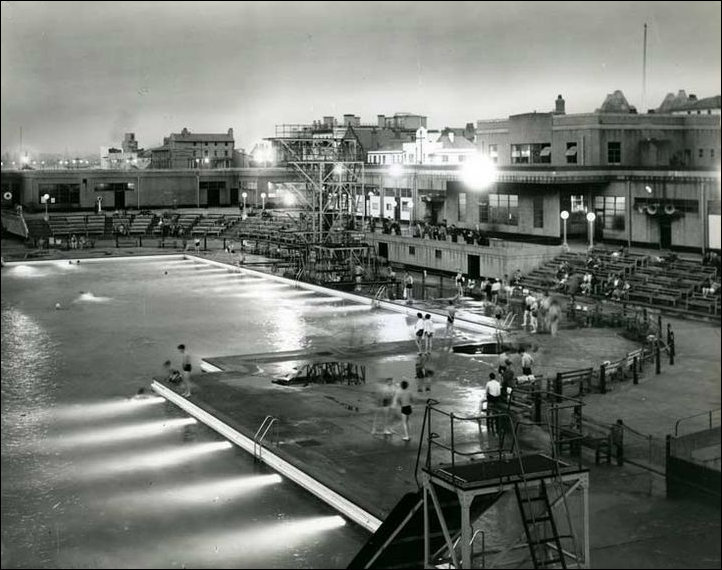 Floodlit at night 1947 New Brighton Lido