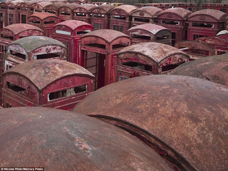 Decommissioned Telephone kiosks