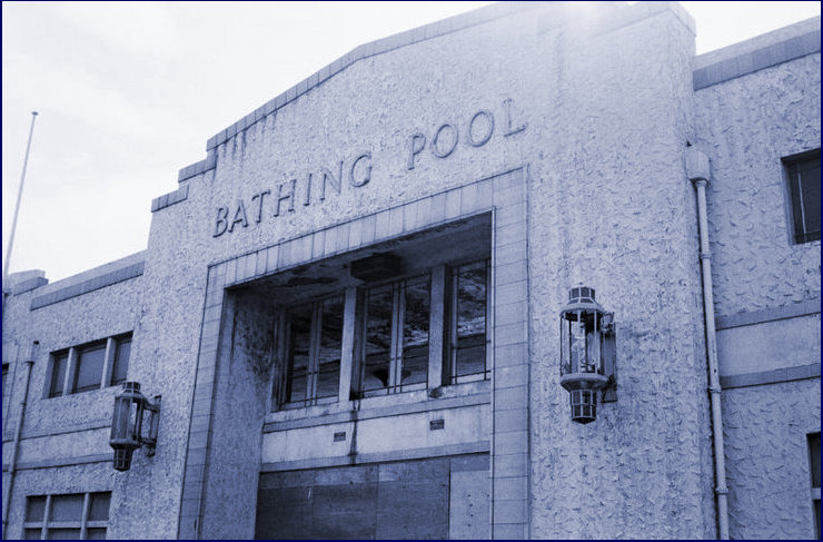 Portobello entrance close up