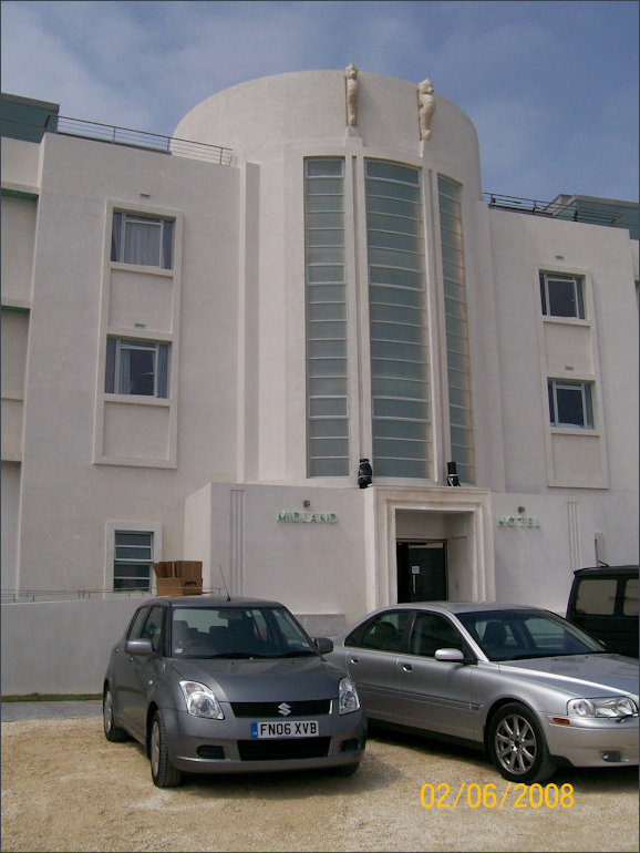 Suzuki at the front of the Midland Hotel 2008