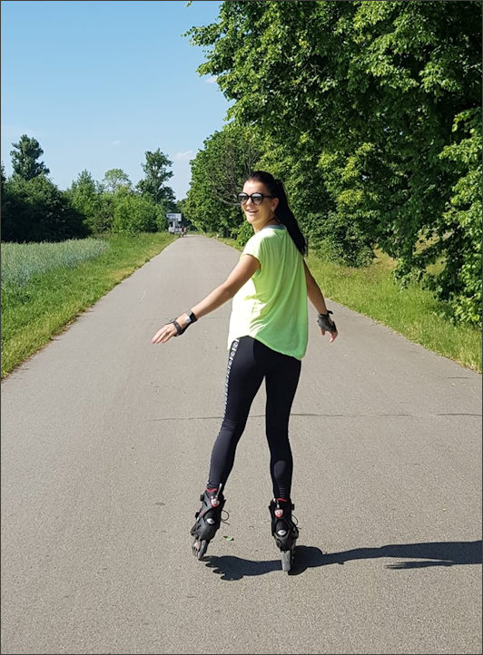 Aga on roller skates - training