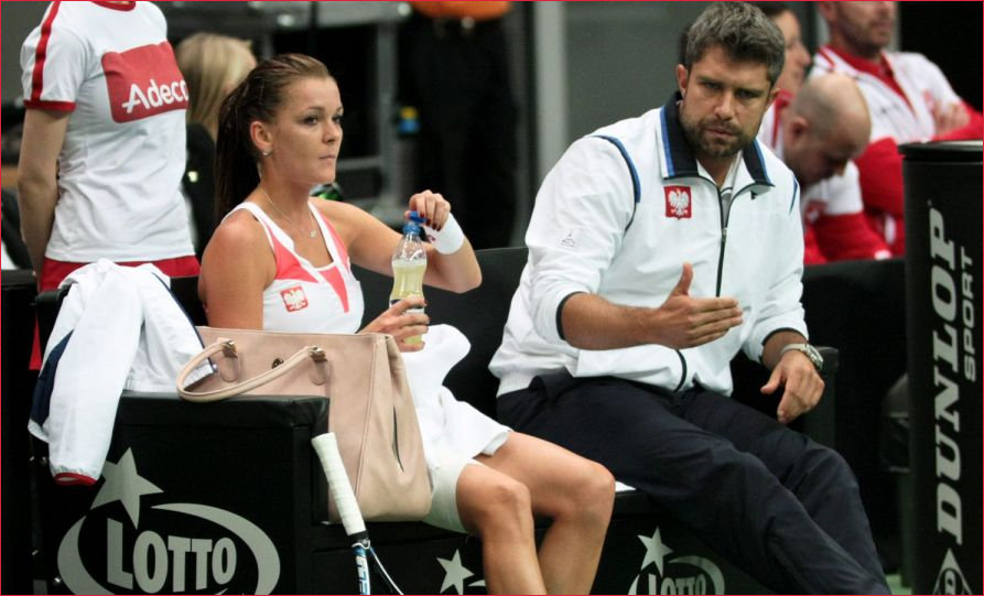 Aga and Tomasz Wiktorowski courtside