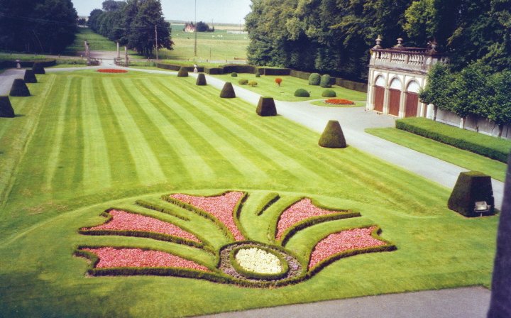 Garden detail of the Chateau d'Attre