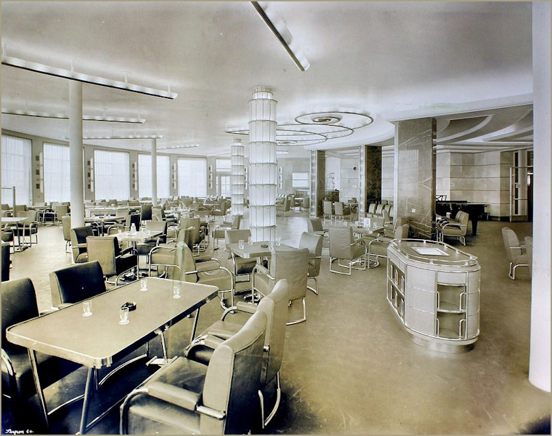 The cafe grill on the Normandie