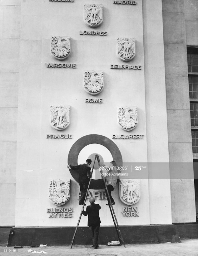 International Coat of Arms at Le Bourget