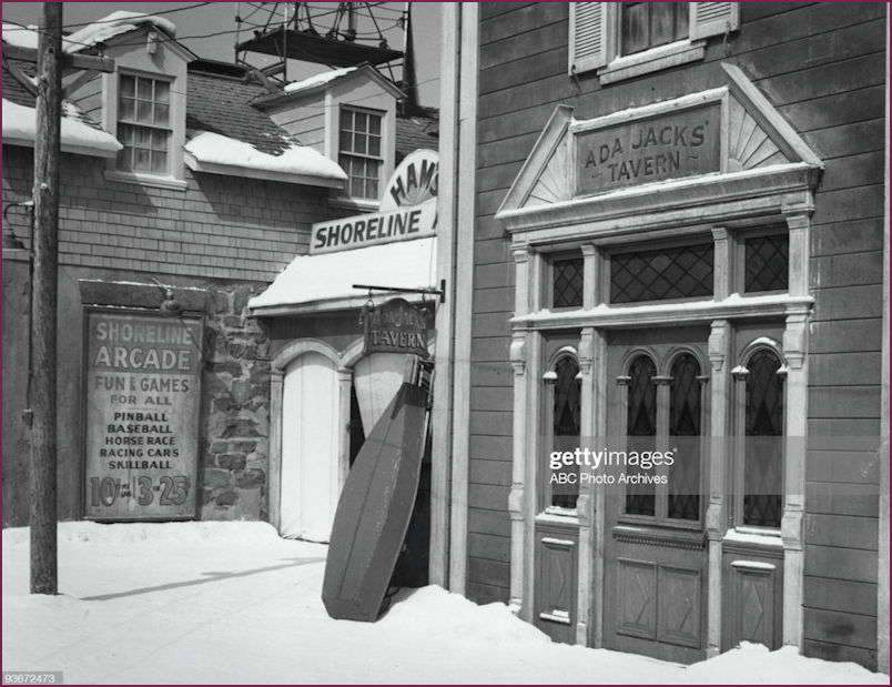 Ada's Tavern in full aspect