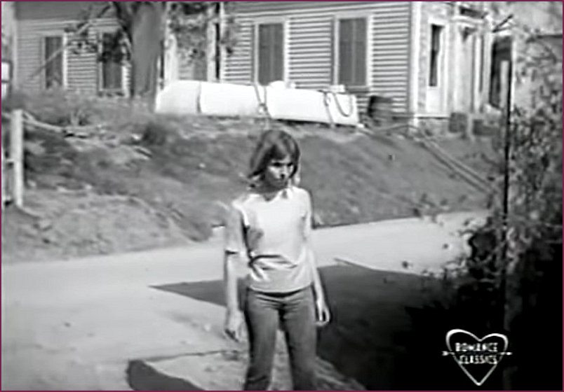 Another aspect of the dirt road at the rear of Ada's Tavern