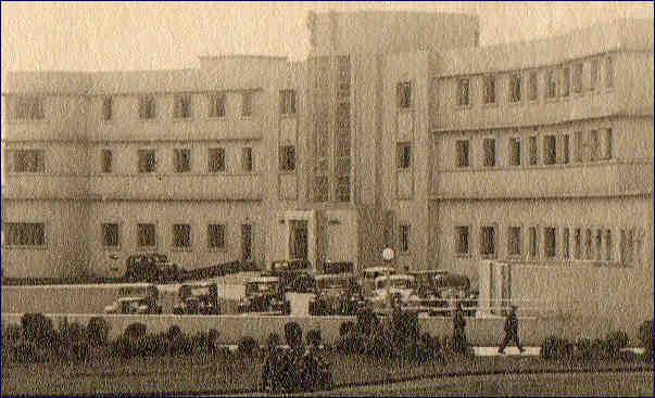 Detail of parked cars at Midland Hotel