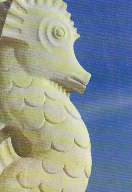 Midland Hotel _Seahorse colse up