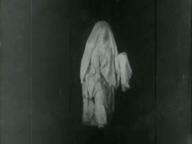 Ghostly She prepares to enter the flamesfor immortality with Leo